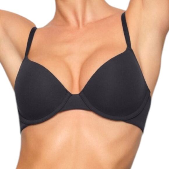 NWOT Skims 158973 Fits Everyone Tshirt Bra Onyx – 32D - Picture 1 of 6
